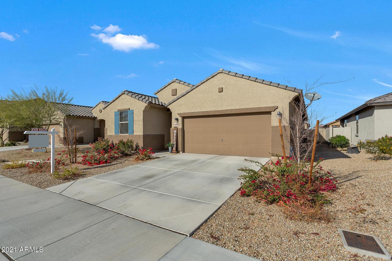 18068 W Tina Ln., Surprise, AZ 85387