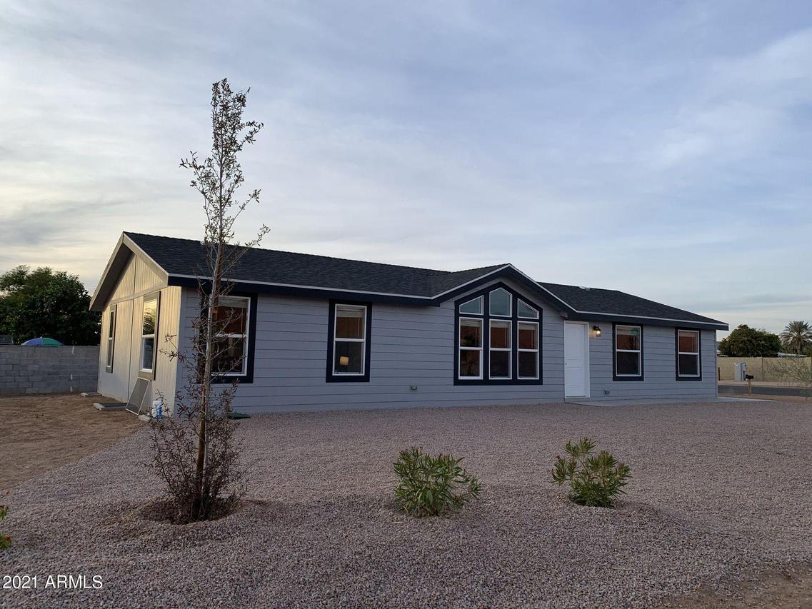 8735 E Pueblo Ave., Mesa, AZ 85208