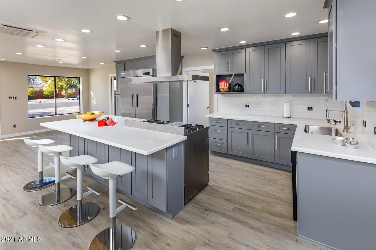 7525 N 17th Dr., Phoenix, AZ 85021