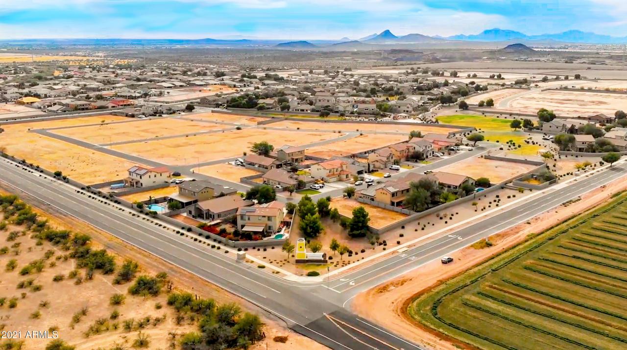 9615 E Hay Loft Dr., Florence, AZ 85132