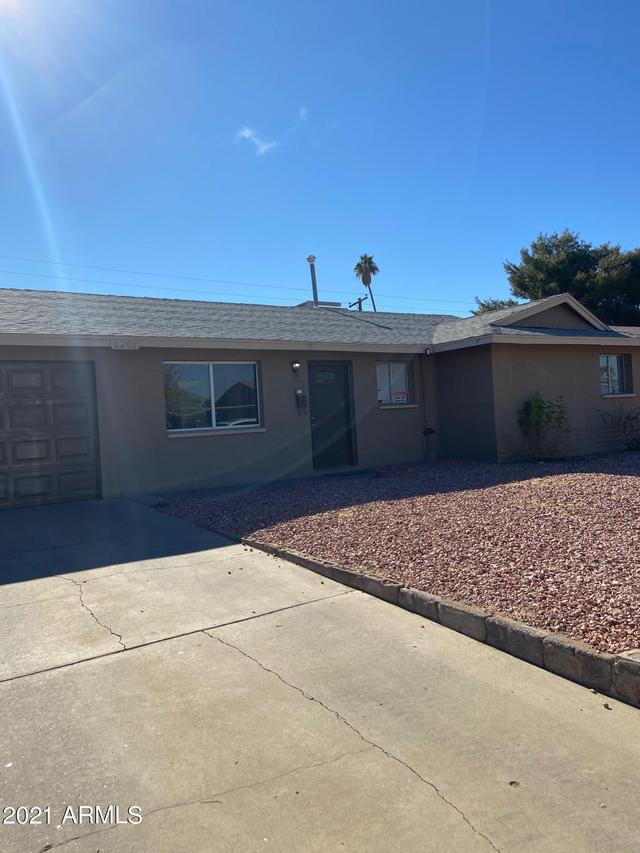 8201 W Clarendon Ave., Phoenix, AZ 85033