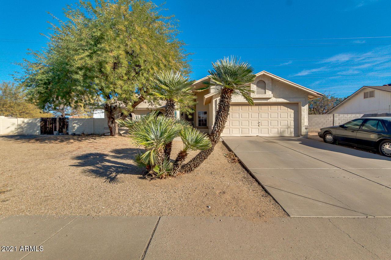1323 S Maple St., Mesa, AZ 85206