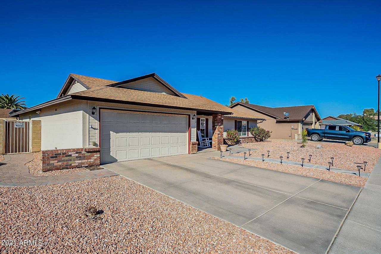 11216 N 64th Ln., Glendale, AZ 85304