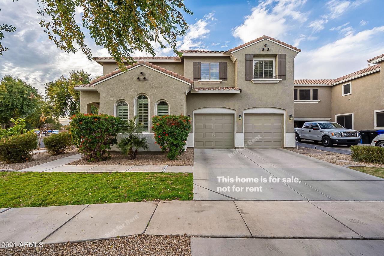 2704 S Hansen Dr., Gilbert, AZ 85295