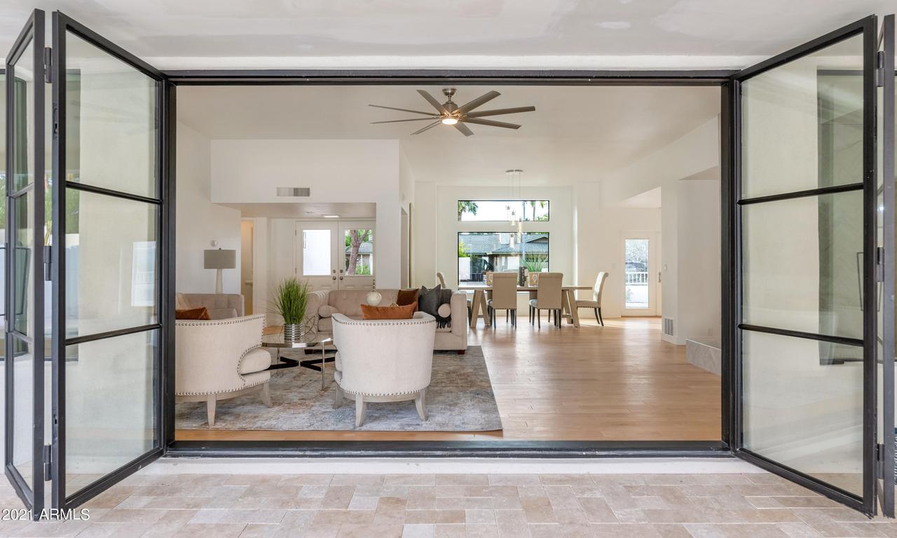 8134 E Del Rubi Dr., Scottsdale, AZ 85258