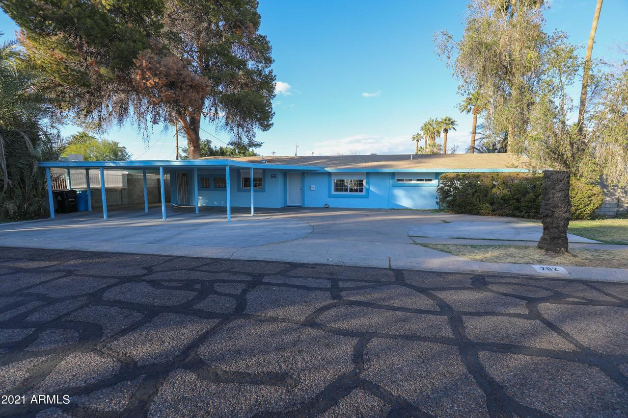 702 W Rose Ln., Phoenix, AZ 85013