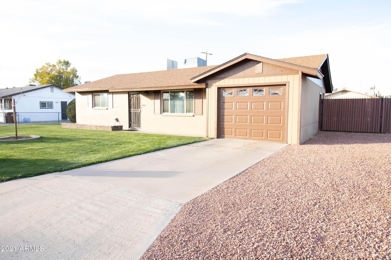 6742 E Billings St., Mesa, AZ 85205