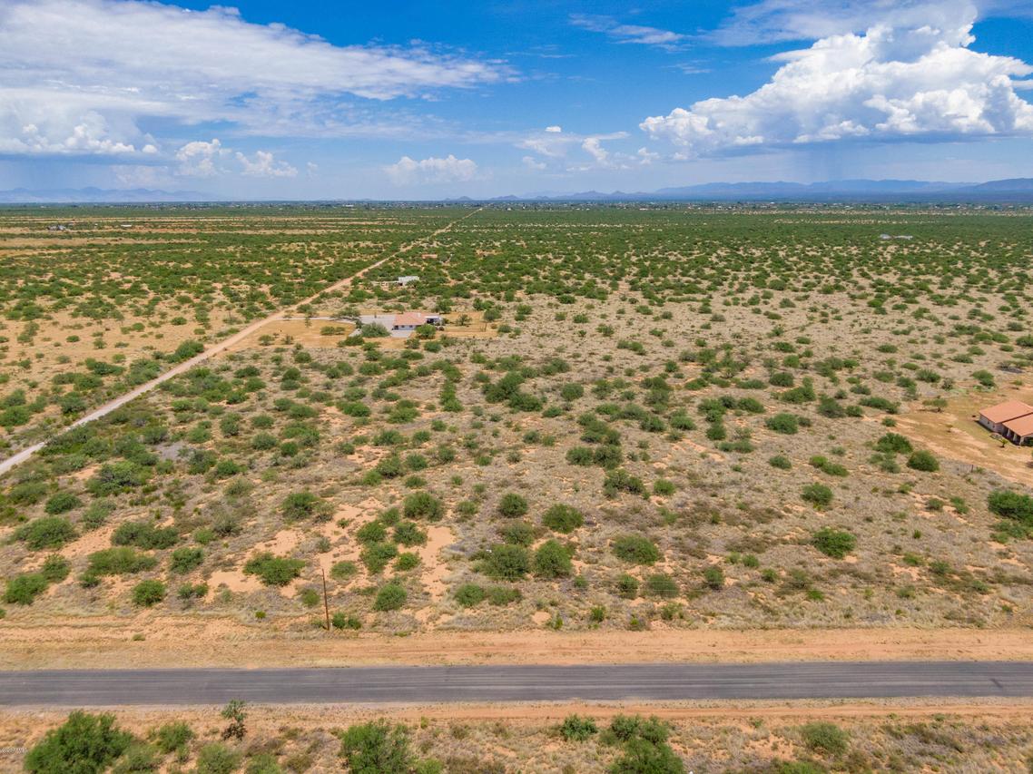 TBD 3 Canyons Blvd. #G, Hereford, AZ 85615