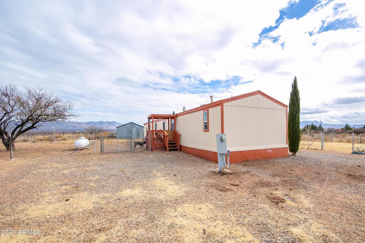 10445 E Running Coyote Tr., Hereford, AZ 85615