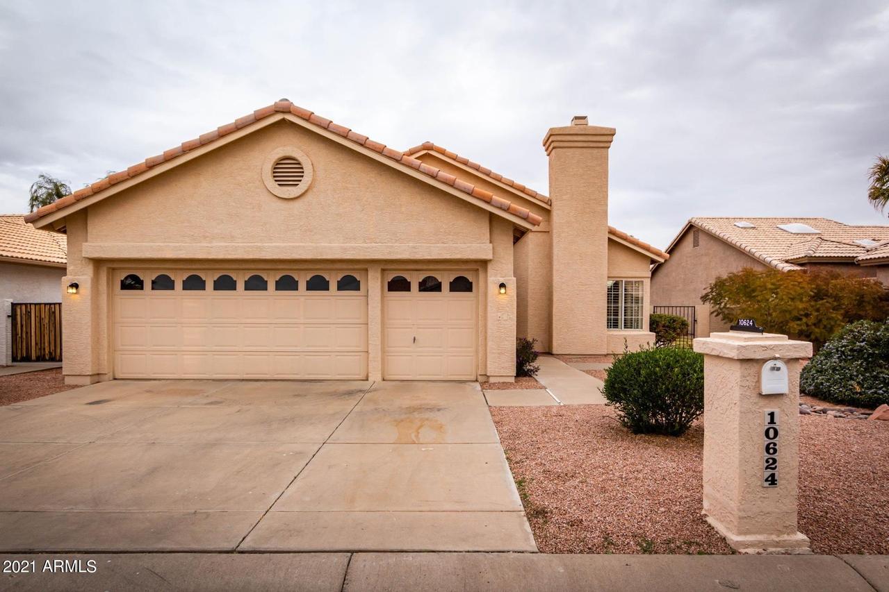 10624 E Halley Dr., Sun Lakes, AZ 85248
