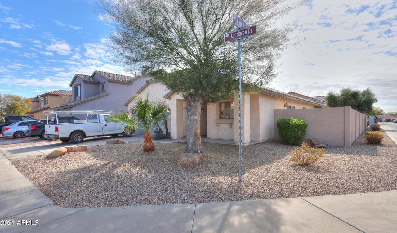 44245 W Lindgren Dr., Maricopa, AZ 85238