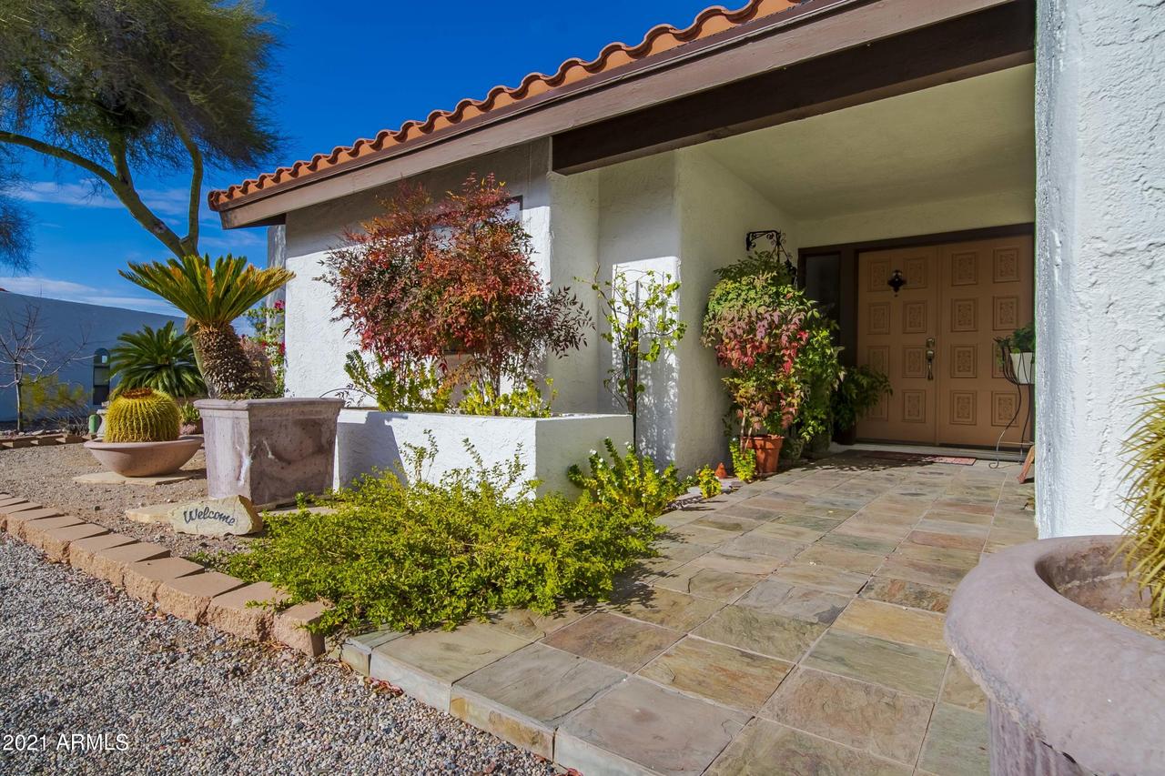 100 N Lazy Fox Dr., Wickenburg, AZ 85390