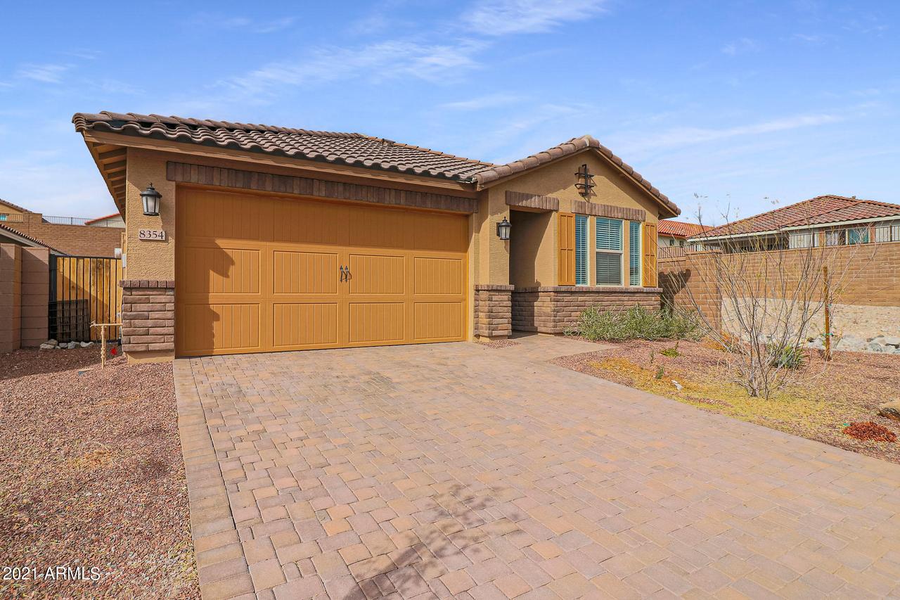 8354 S 164th Dr., Goodyear, AZ 85338