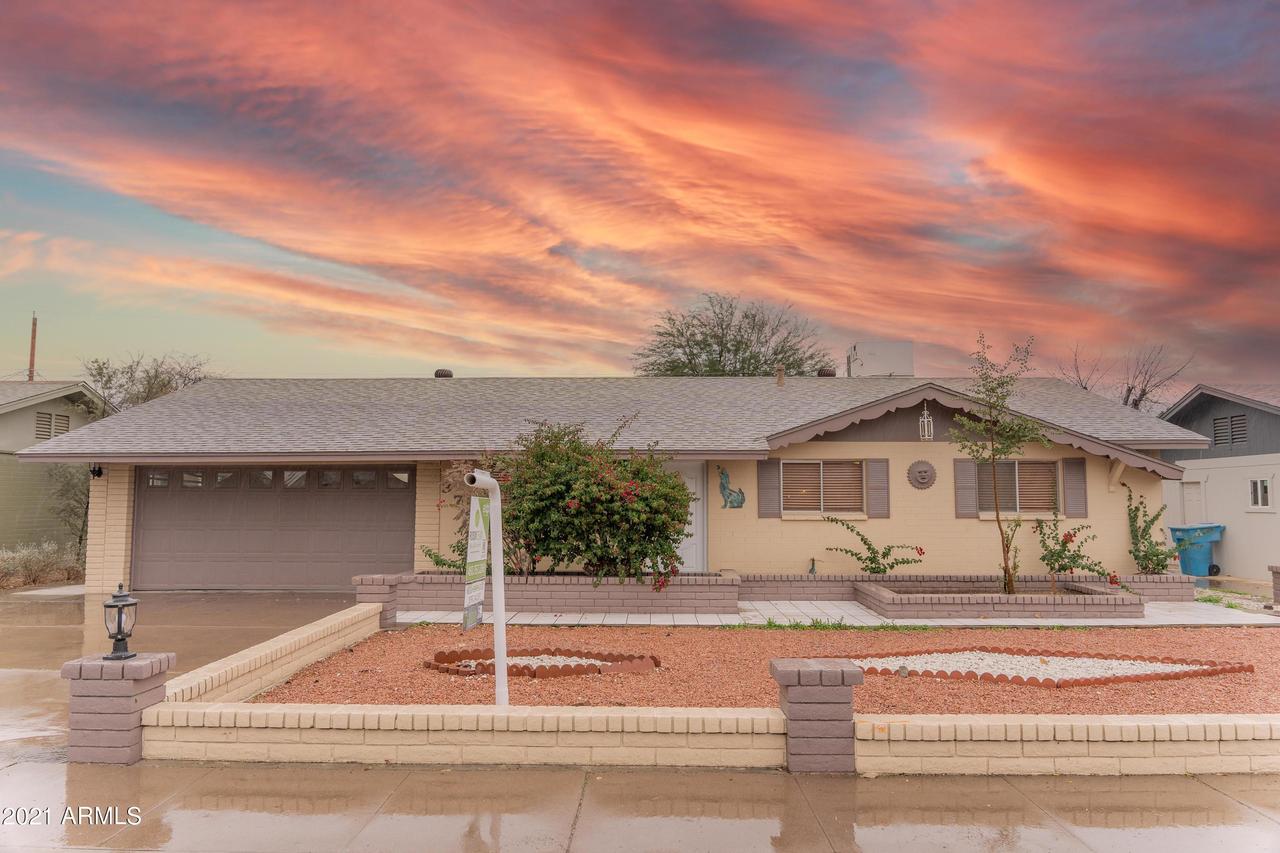 3745 W Las Palmaritas Dr., Phoenix, AZ 85051