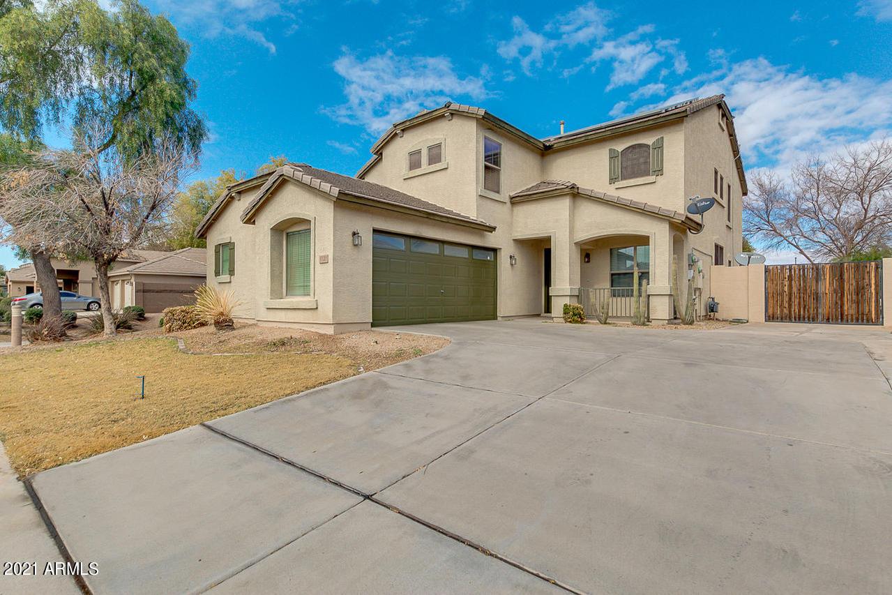 3320 E Elgin St., Gilbert, AZ 85297