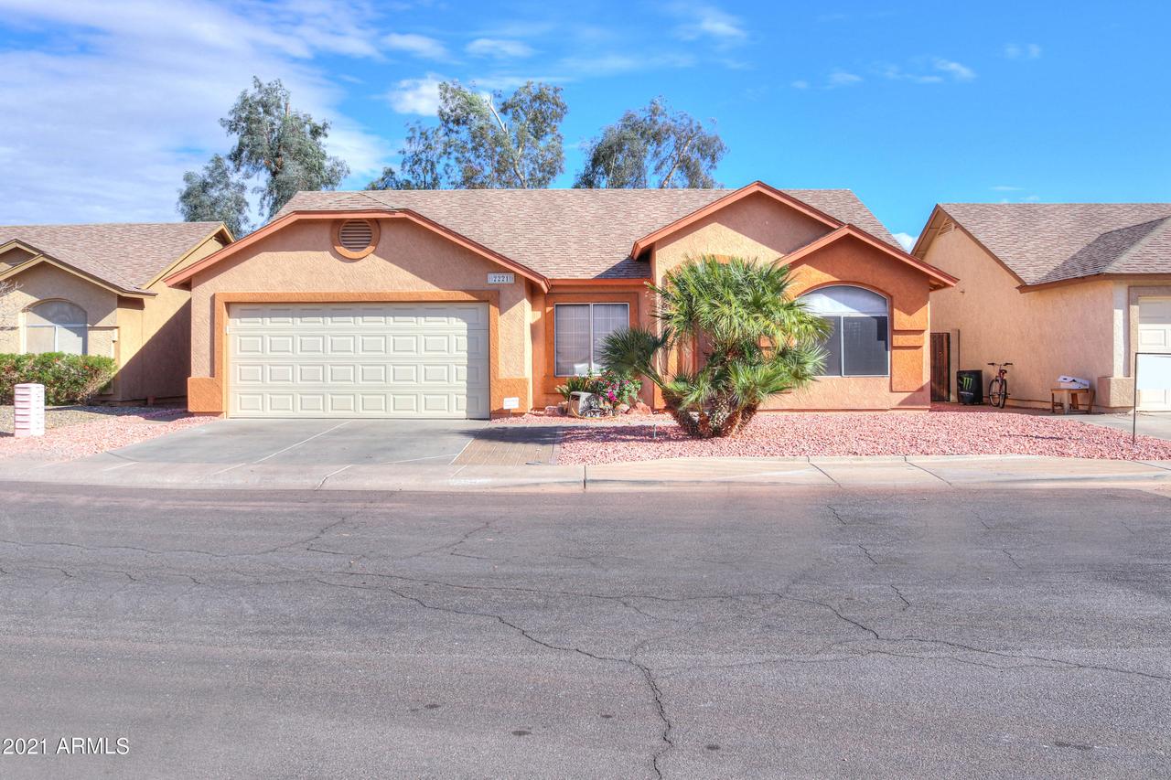 2221 N Jackson Pl., Chandler, AZ 85225