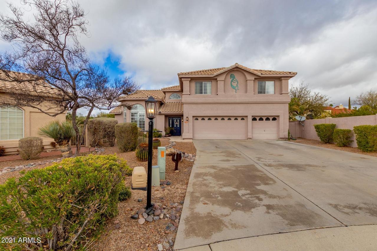 10855 N Glen Abbey Dr., Tucson, AZ 85737