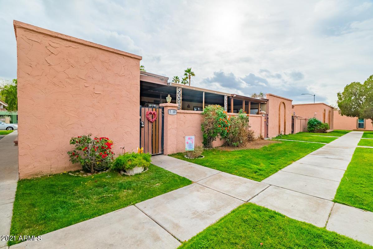 7910 N 59th Ln., Glendale, AZ 85301