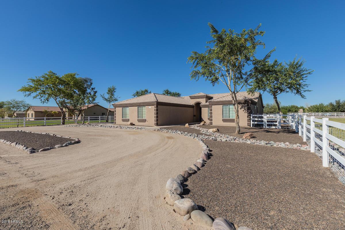4808 E Rogers Ln., San Tan Valley, AZ 85140