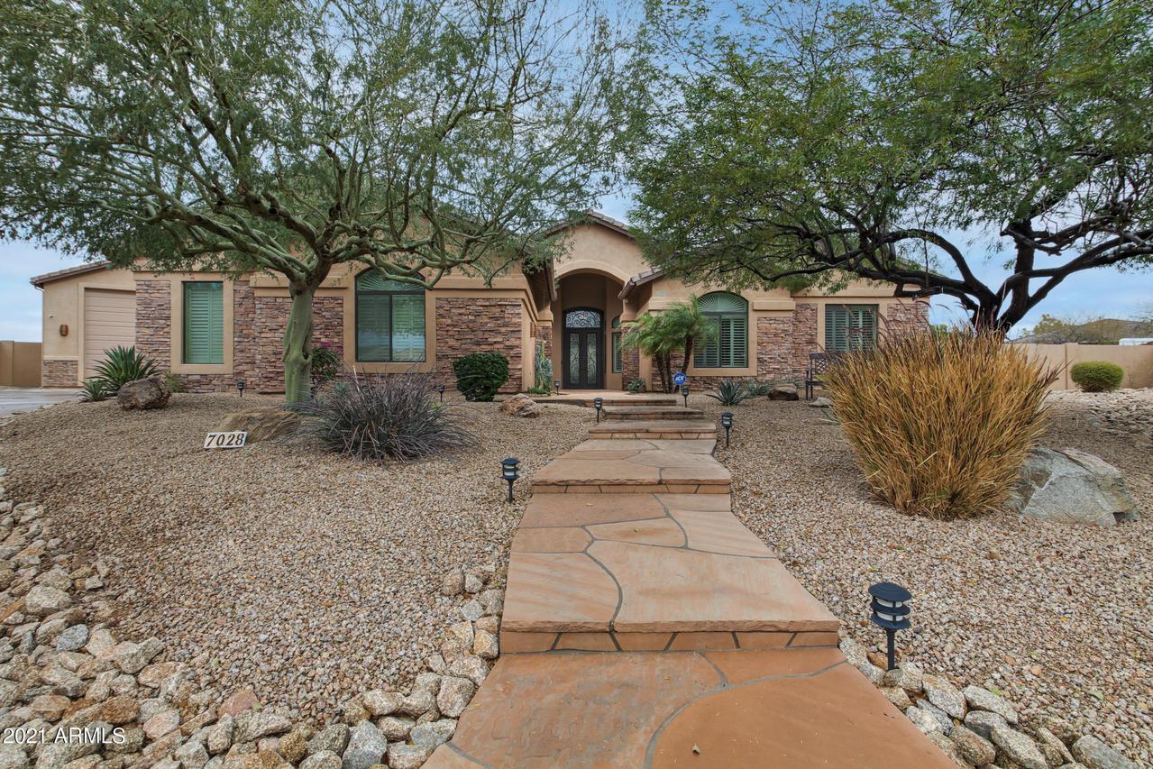 7028 E Granada St., Mesa, AZ 85207