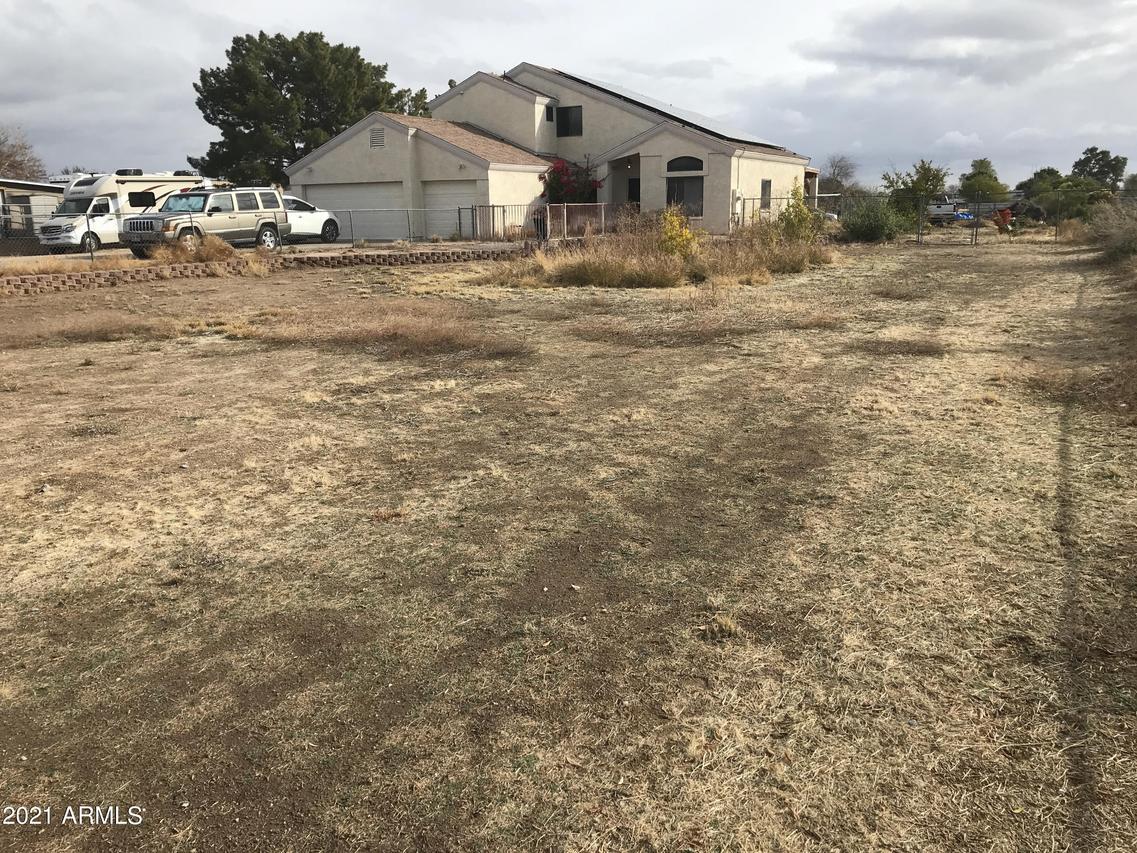 7765 N 175th Ave., Waddell, AZ 85355