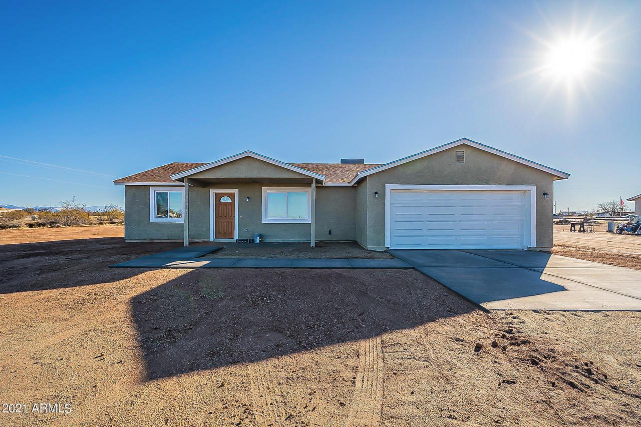 10337 N Bluegrass St., Florence, AZ 85132
