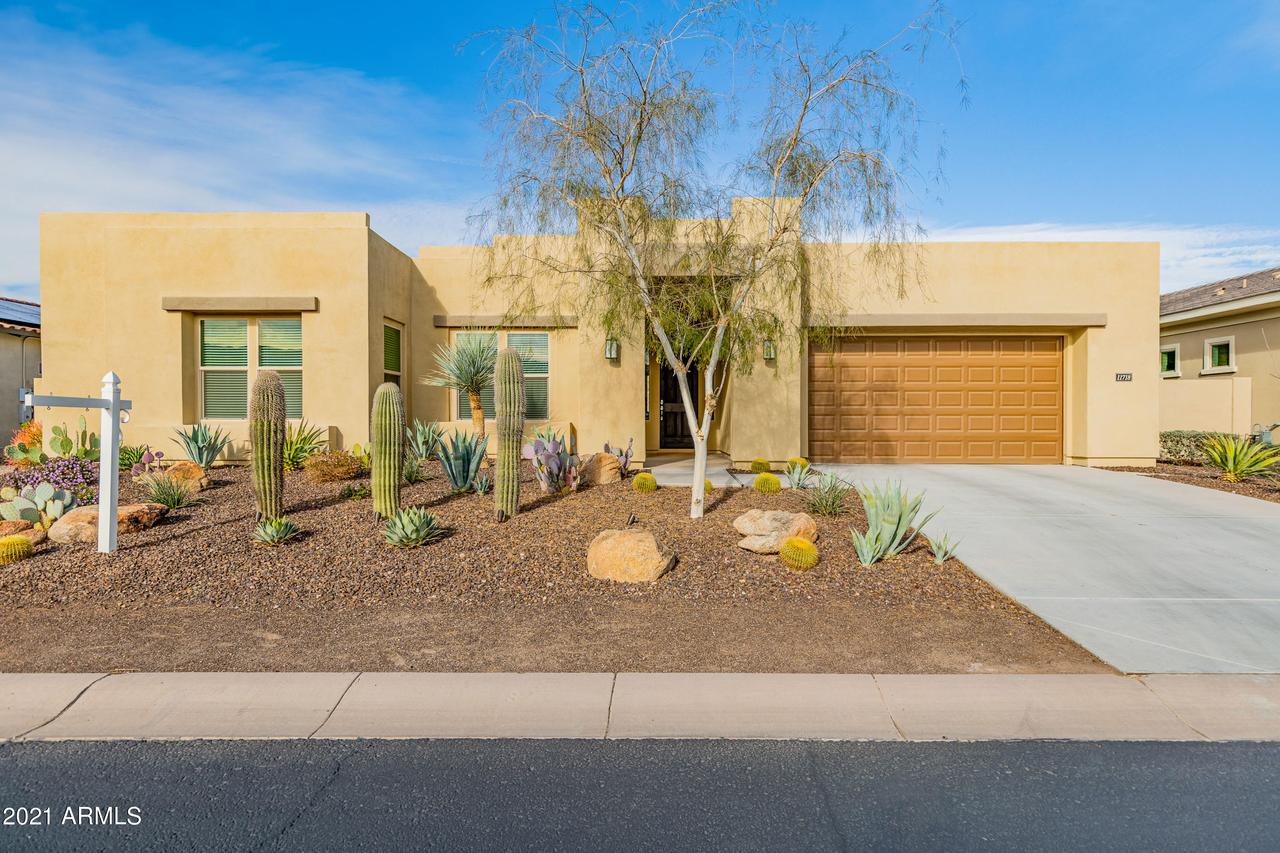 11718 W Dove Wing Way, Peoria, AZ 85383