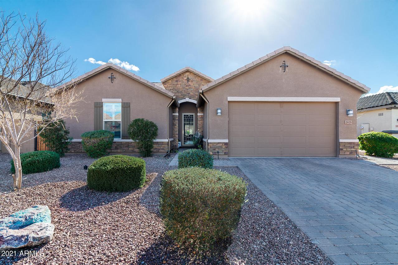 2025 W Briana Way, Queen Creek, AZ 85144