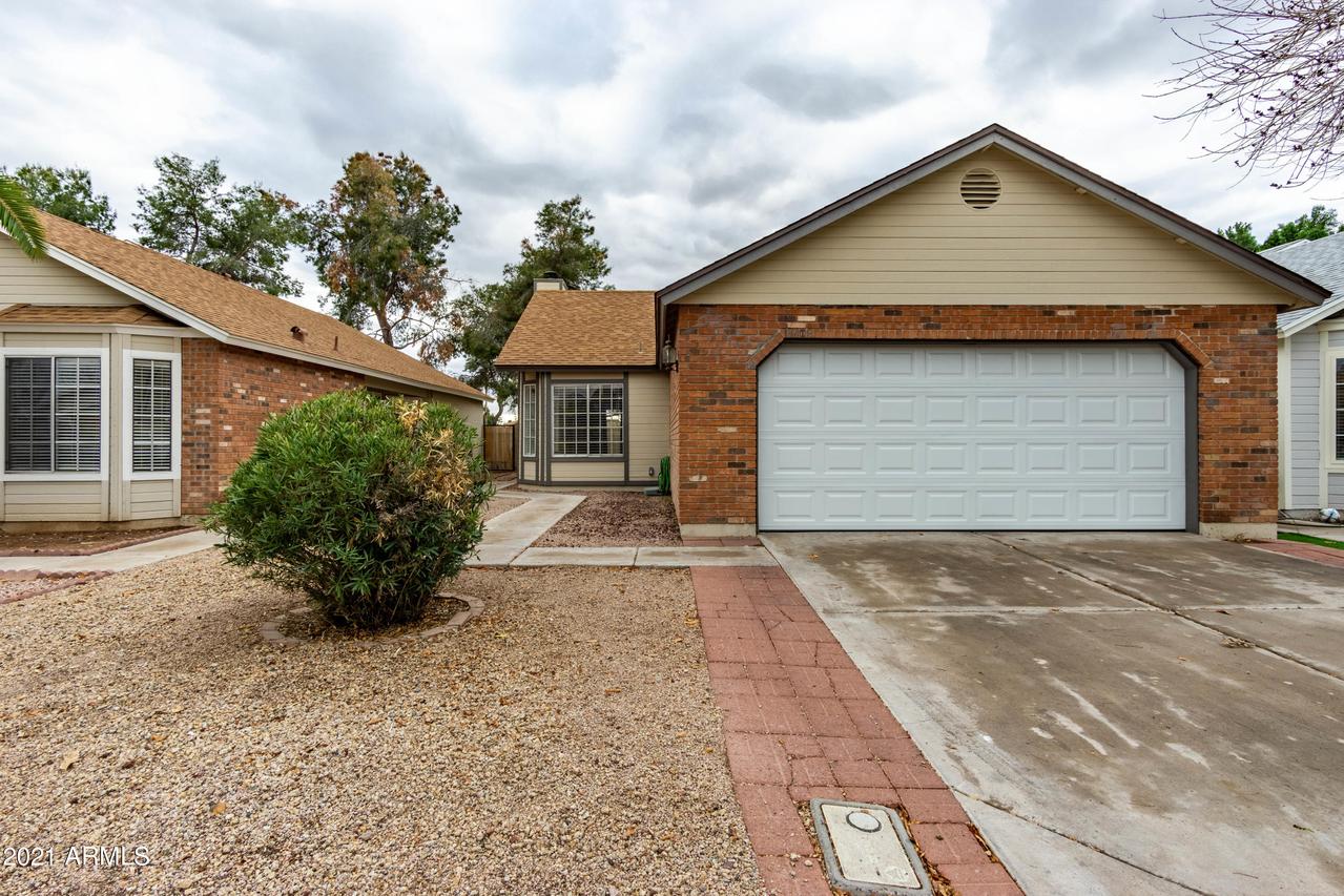 3408 N Apache Cir., Chandler, AZ 85224