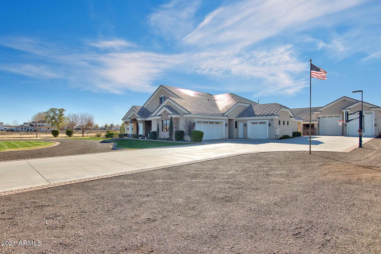 19221 E Aster Dr., Queen Creek, AZ 85142