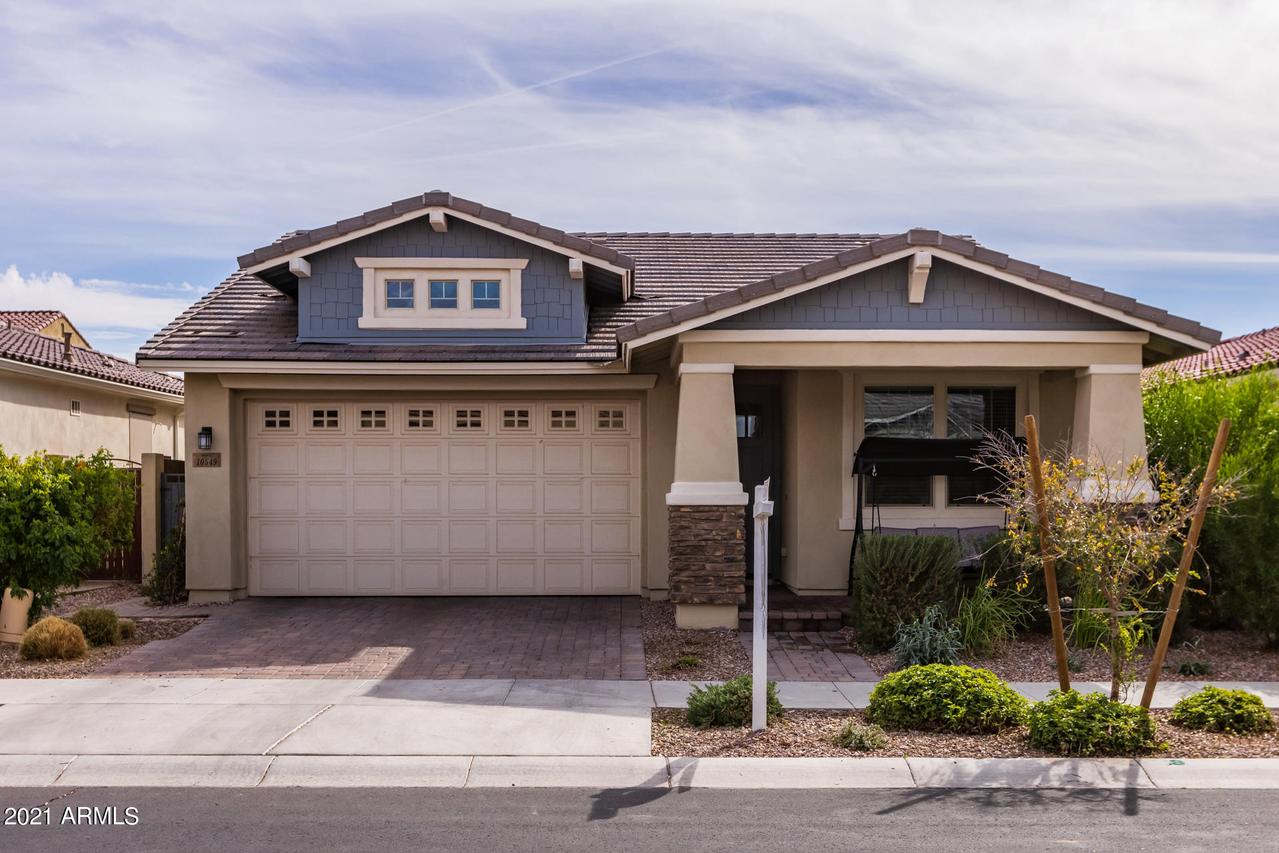 10549 E Durant Dr., Mesa, AZ 85212