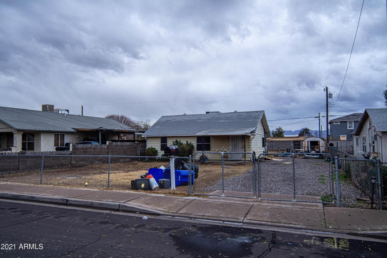 9313 W Jefferson St., Tolleson, AZ 85353