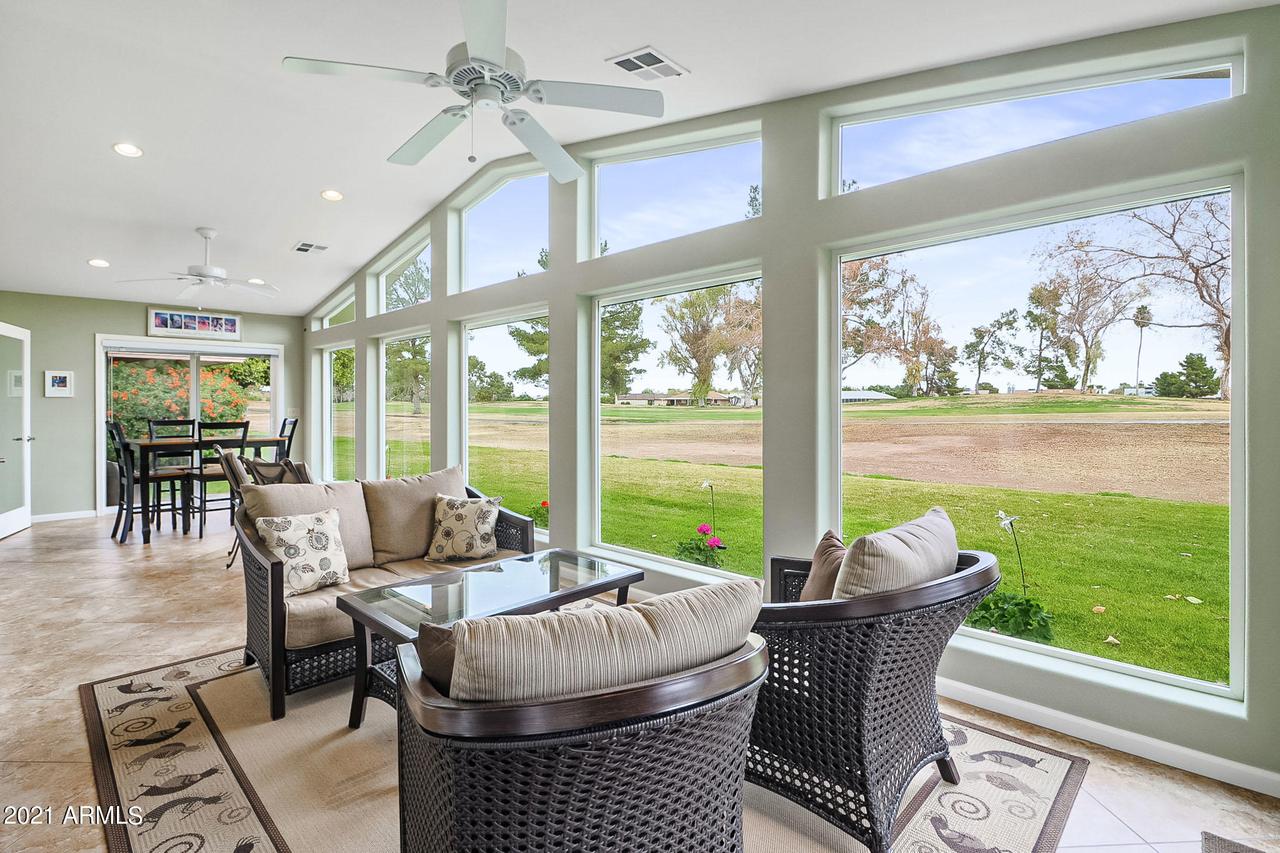 18621 N Conestoga Dr., Sun City, AZ 85373