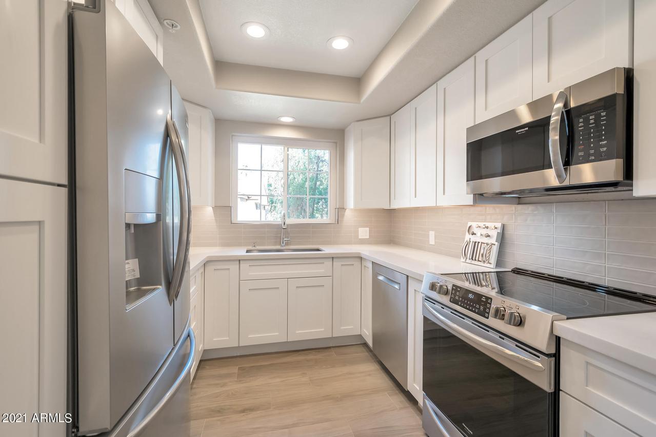 10101 N Arabian Tr. #2023, Scottsdale, AZ 85258