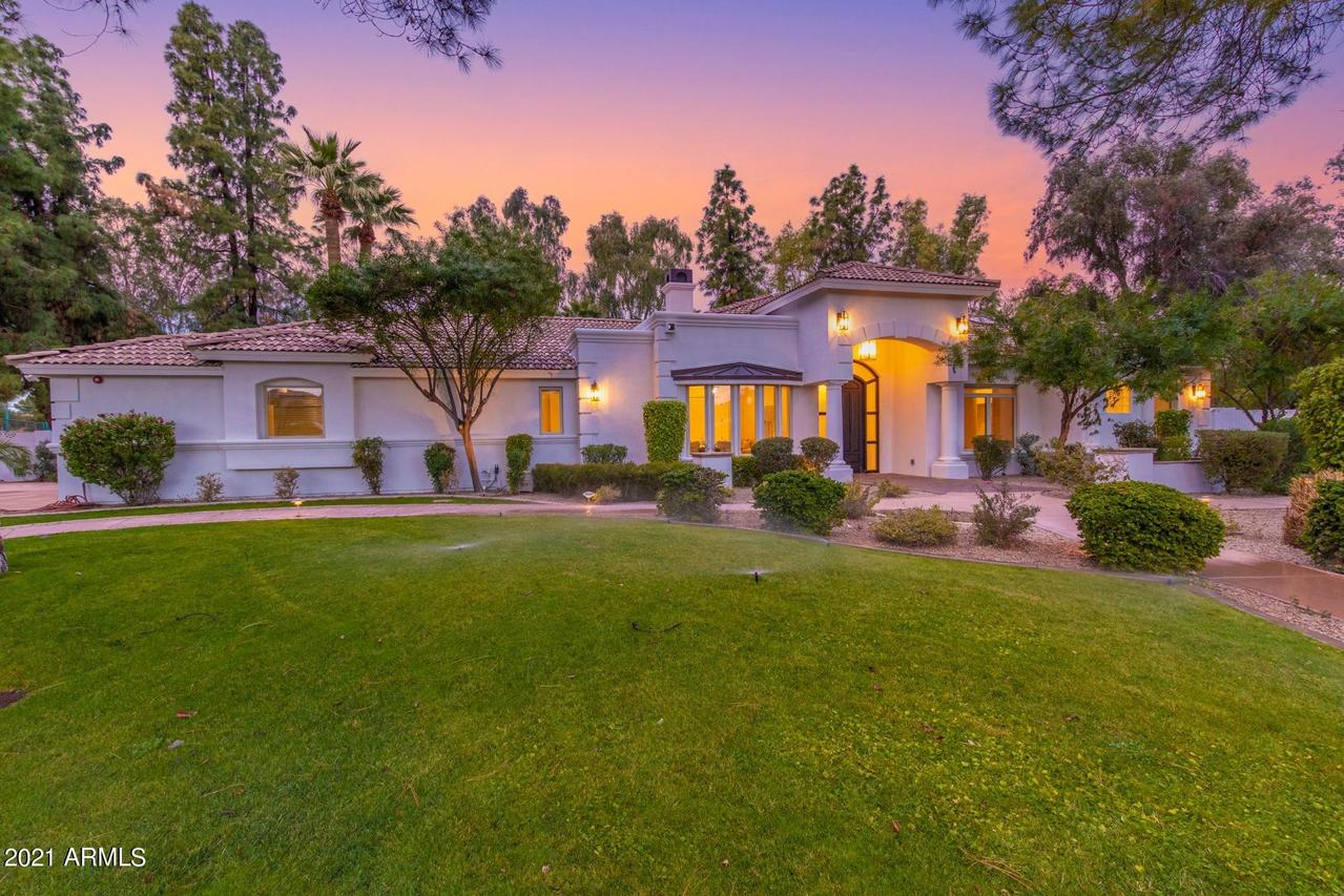 5540 E Clinton St., Scottsdale, AZ 85254