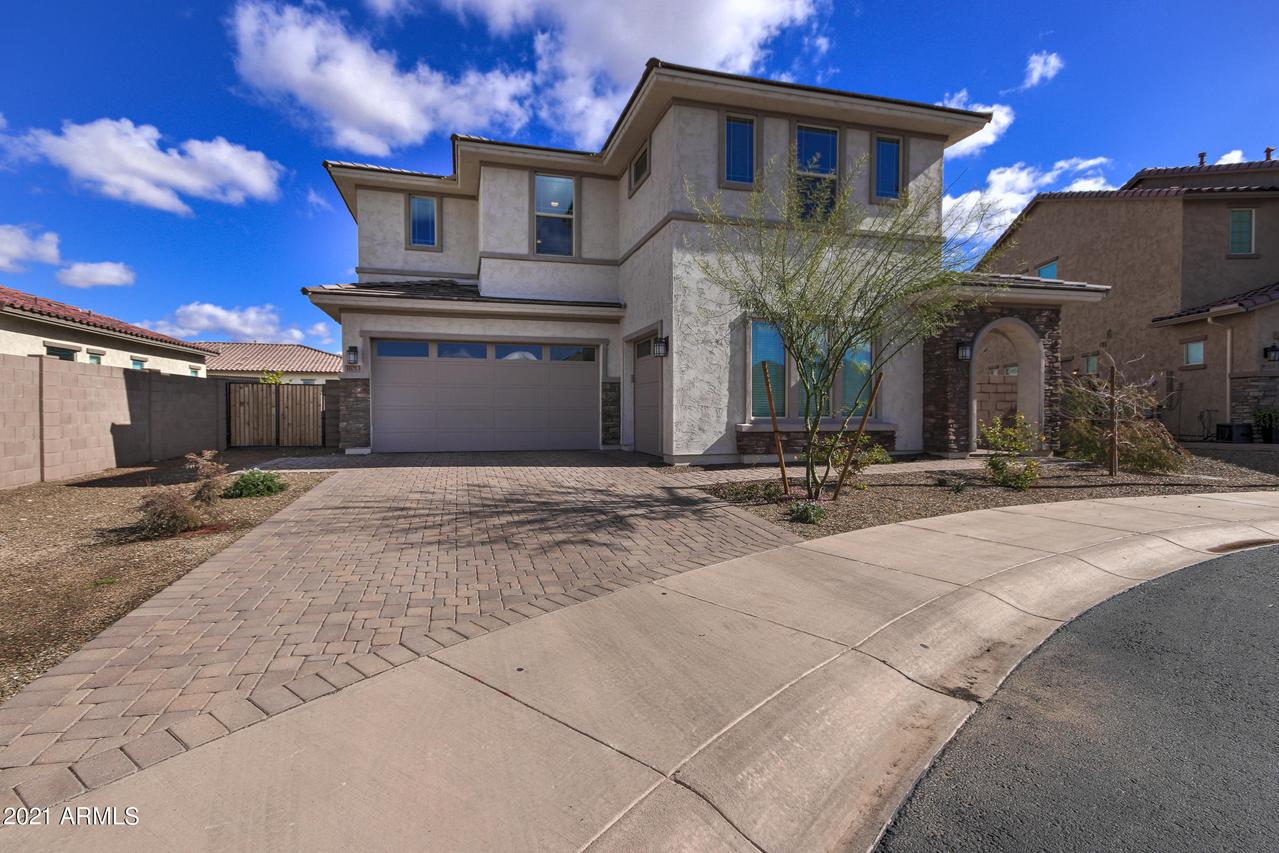 31013 N 1st Pl., Phoenix, AZ 85085