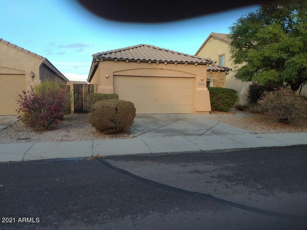 5322 W Maldonado Rd., Laveen, AZ 85339