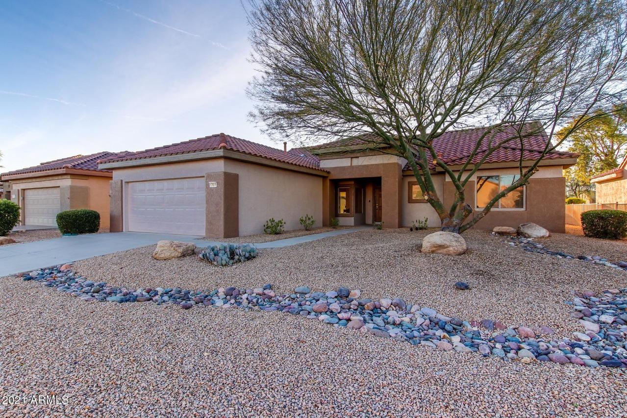 17618 N Somerset Dr., Surprise, AZ 85374