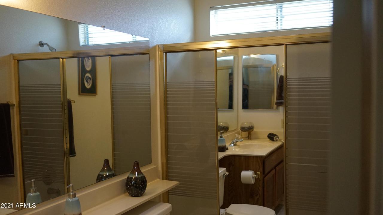 3305 W Rose Garden Ln., Phoenix, AZ 85027