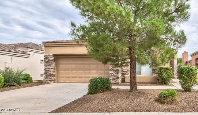 3824 E Carson Rd., Phoenix, AZ 85042