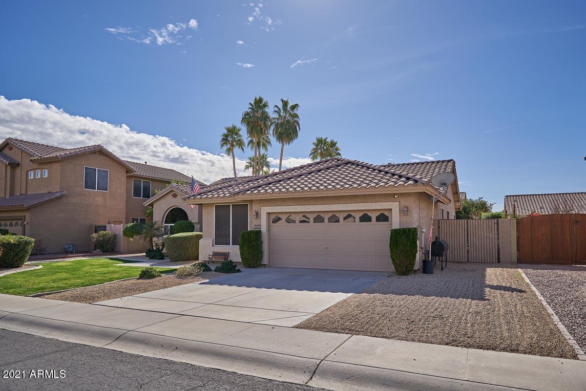 327 W Oxford Ln., Gilbert, AZ 85233