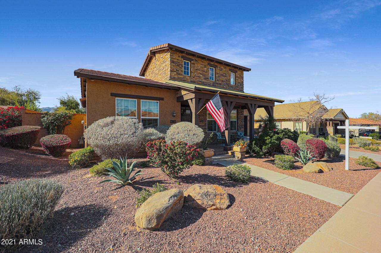 3906 N Evergreen St., Buckeye, AZ 85396