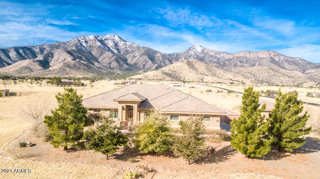 8828 S Mule Pl., Hereford, AZ 85615