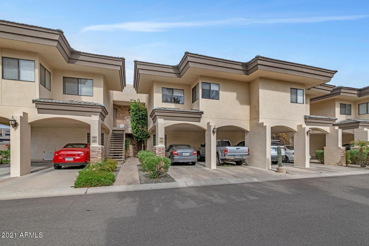 3235 E Camelback Rd. #223, Phoenix, AZ 85018