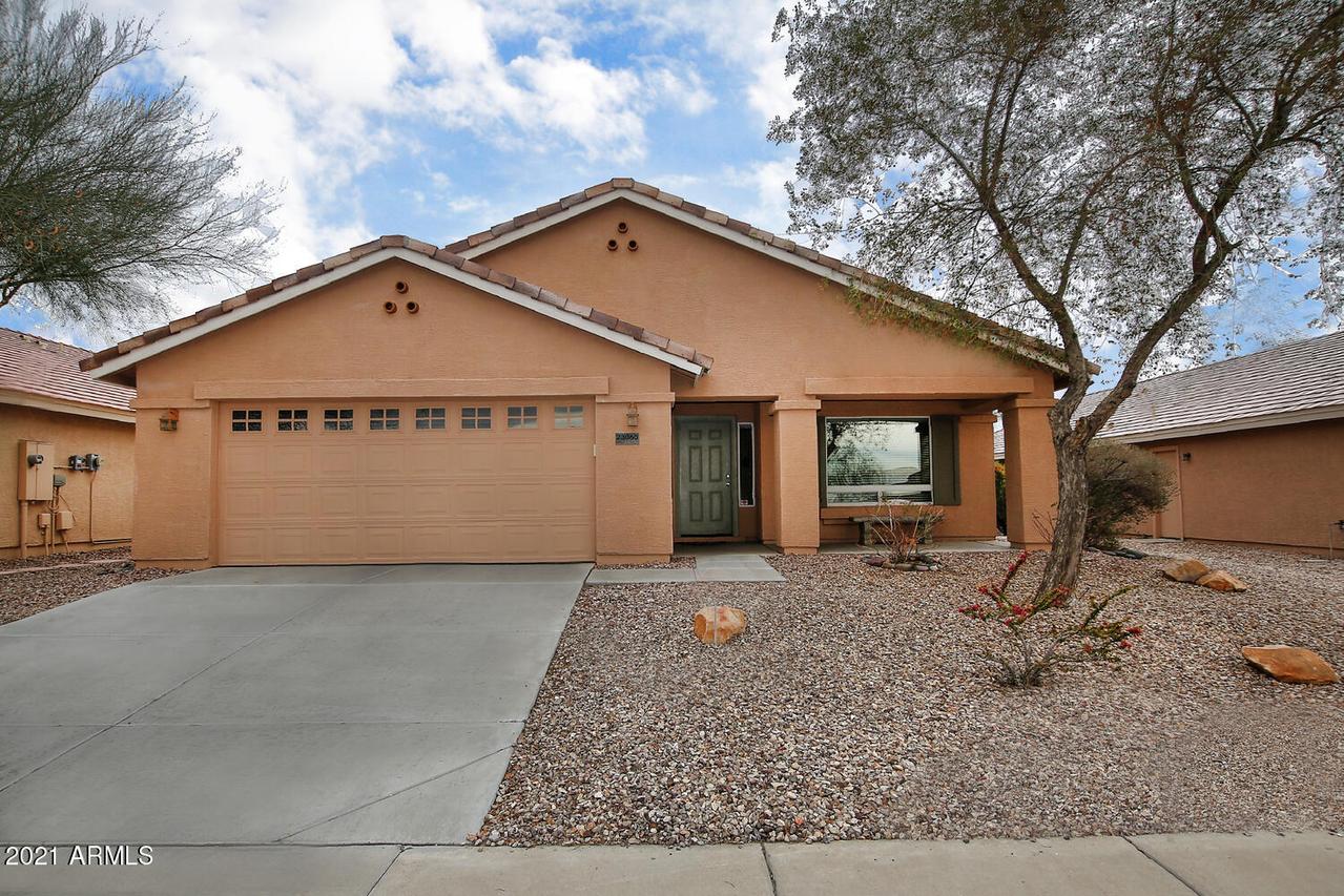 23060 W Moonlight Path, Buckeye, AZ 85326