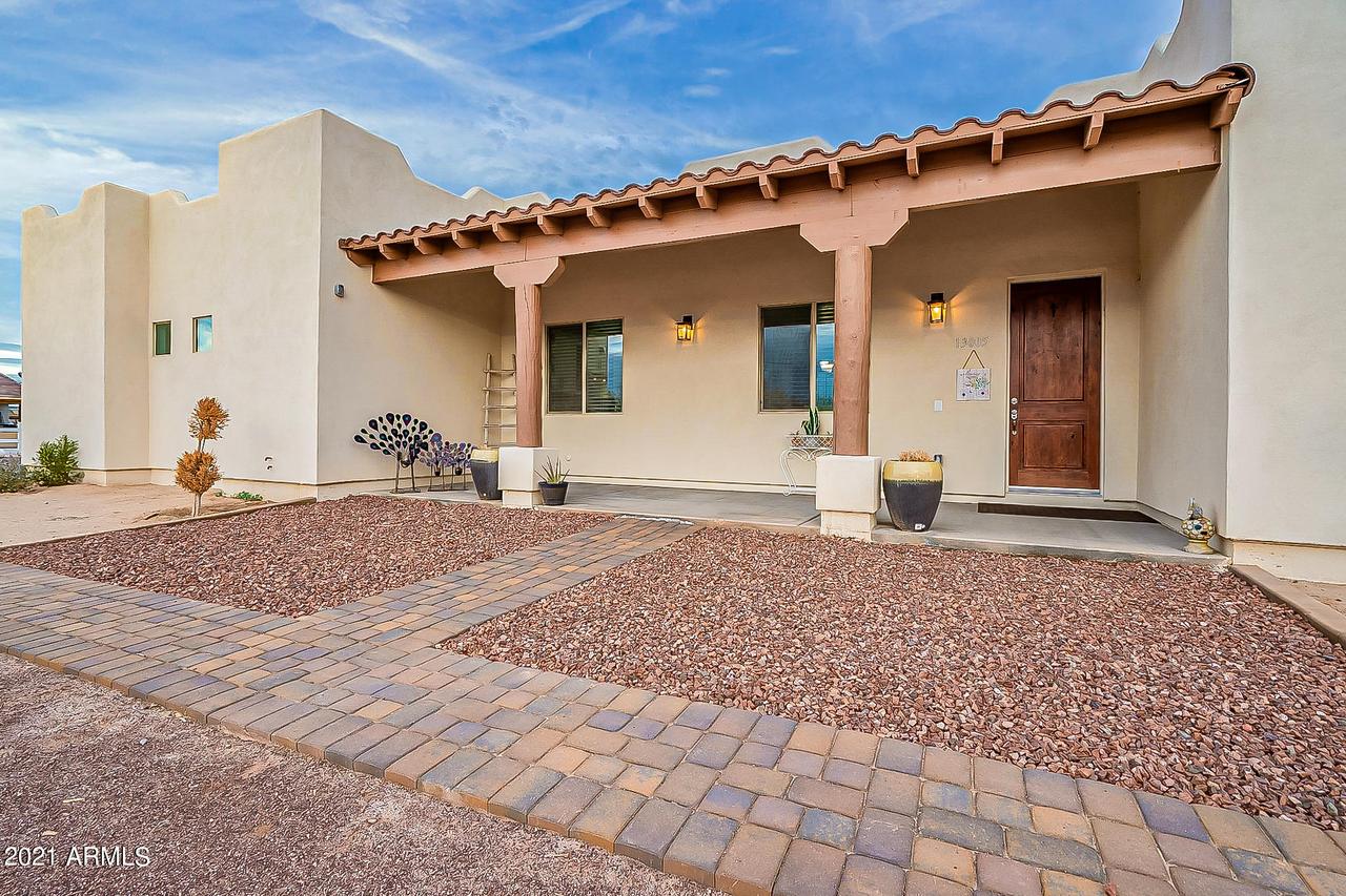 13005 S Airport Rd., Buckeye, AZ 85326