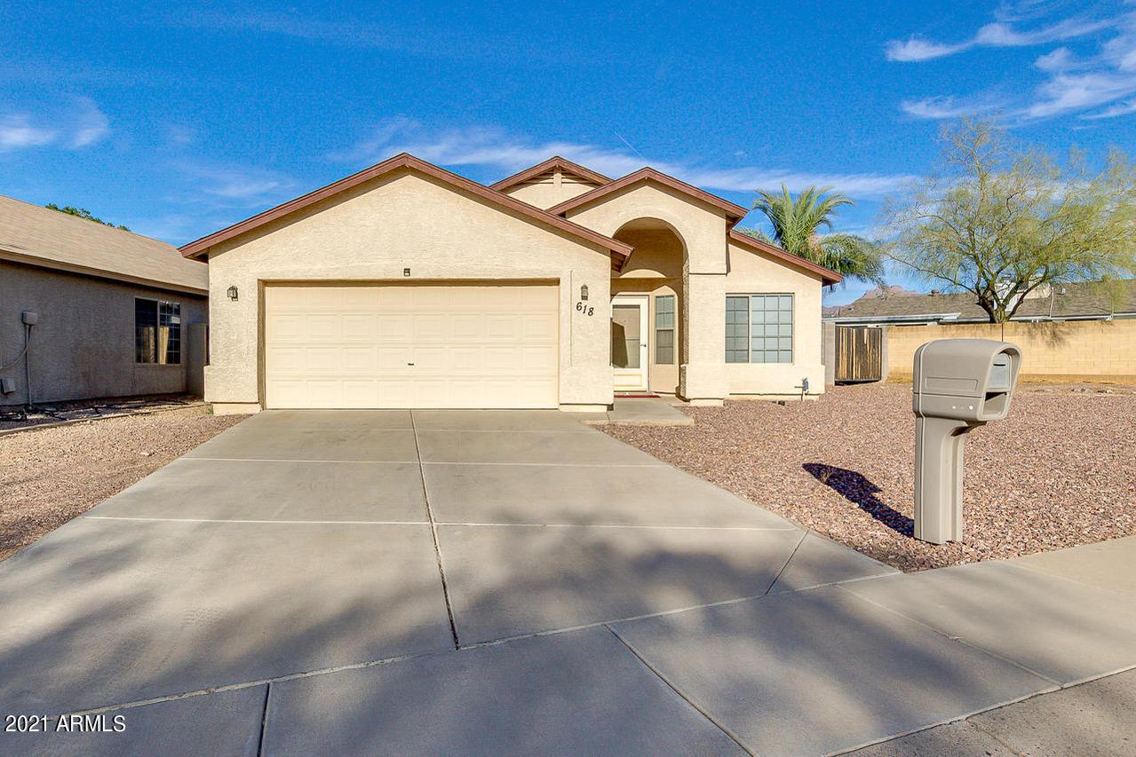618 W Sierra Vista Dr., Apache Junction, AZ 85220