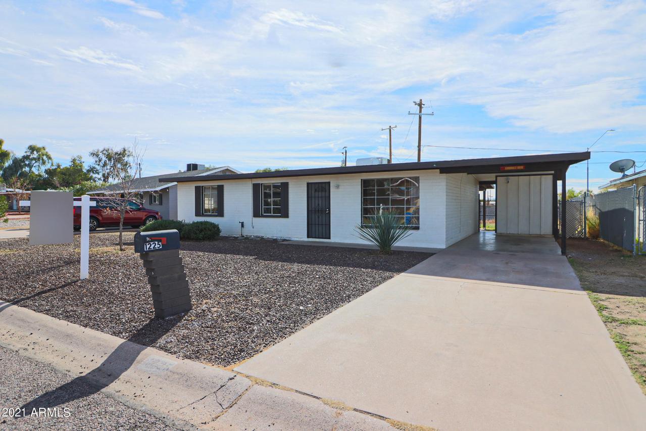 1225 E Wagon Wheel Dr., Phoenix, AZ 85020