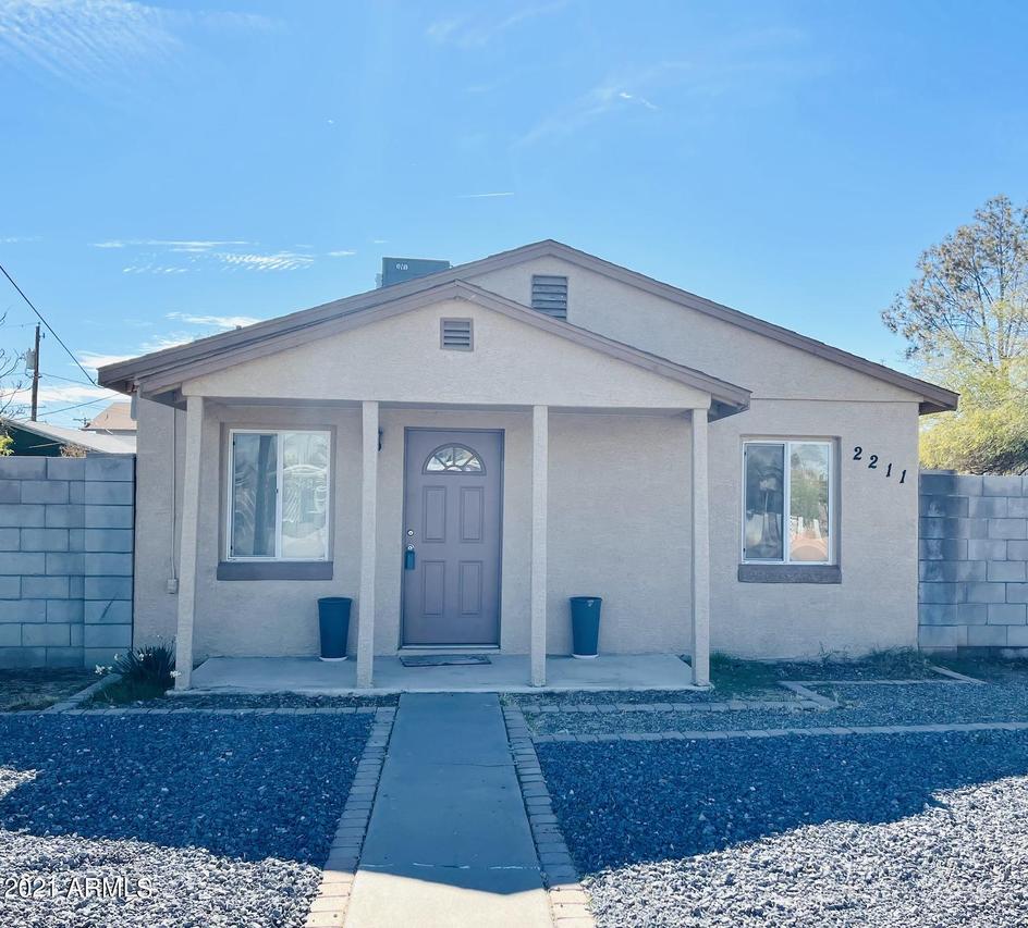 2211 W Medlock Dr., Phoenix, AZ 85015