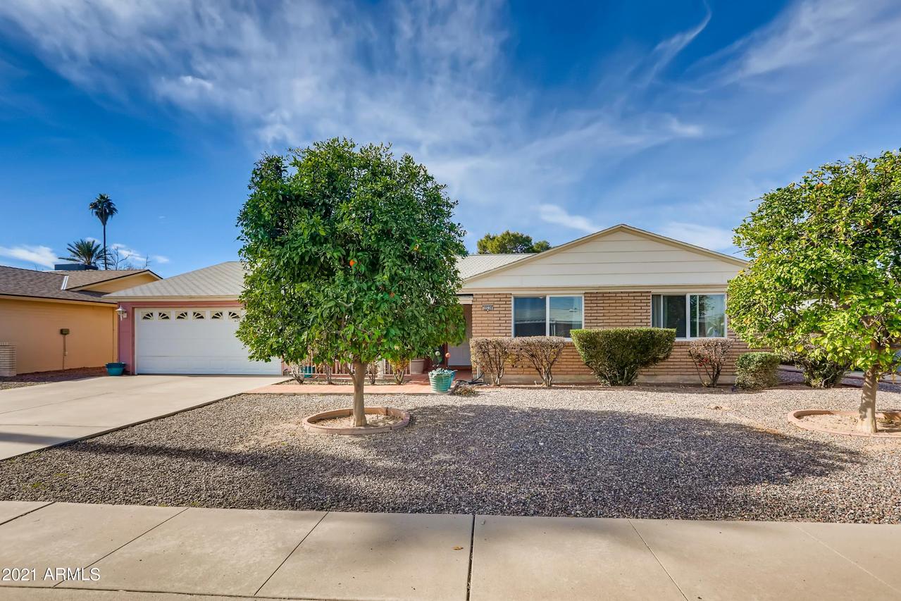 10238 N 109th Ave., Sun City, AZ 85351